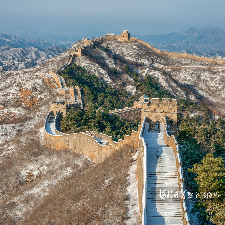 金山揽秀.jpg详情