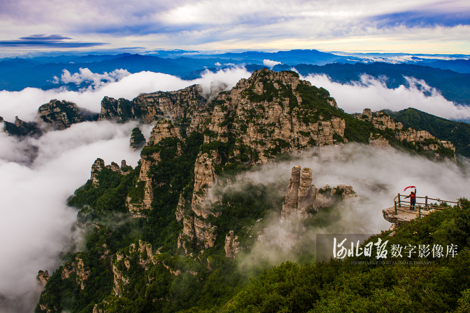 白石山云海 (16).jpg